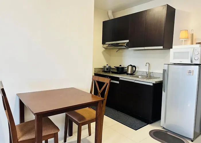 1 Bedroom Unit In Bamboo Bay Apartment